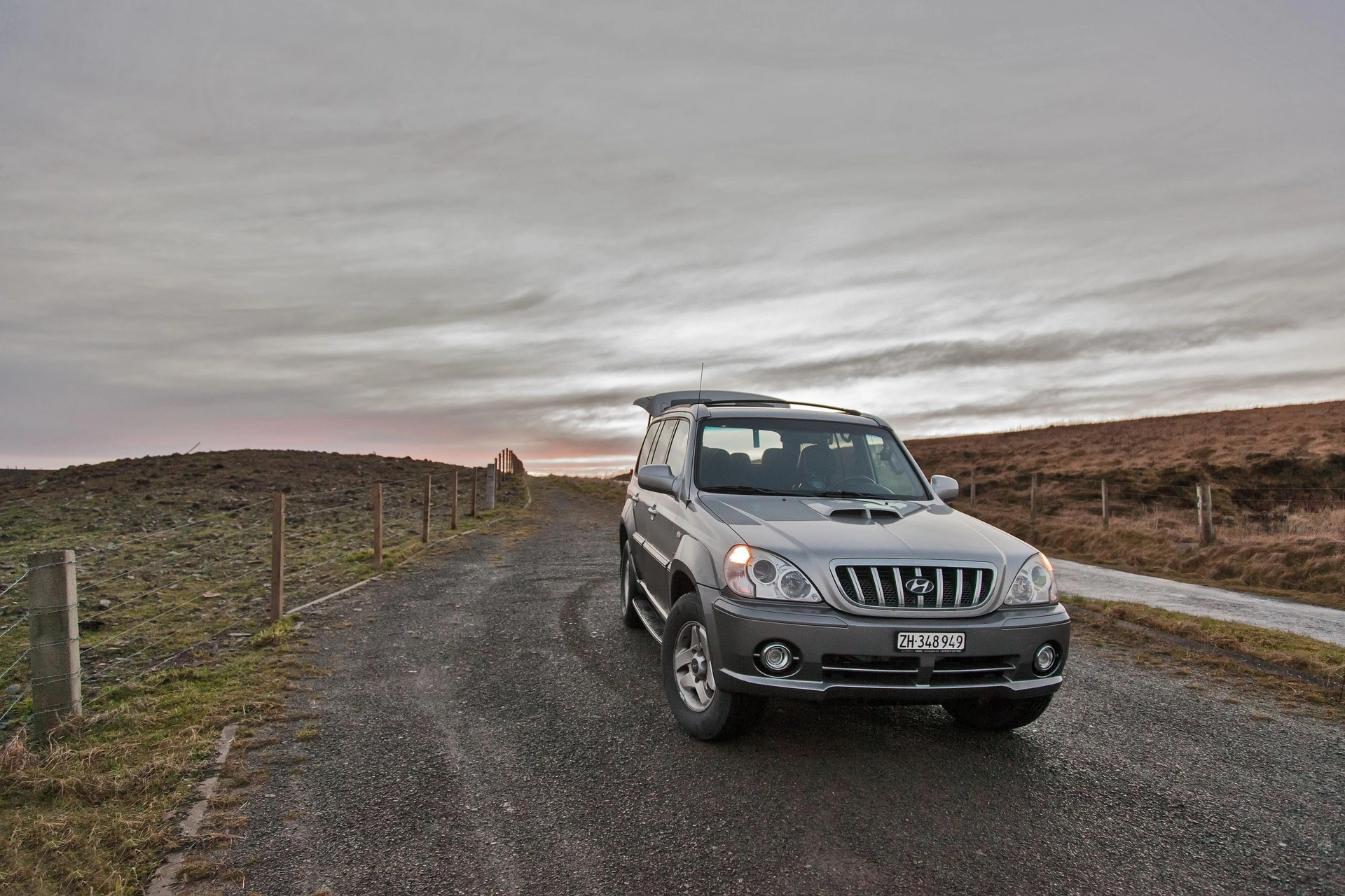 Professional 4x4 buyers Townsville evaluating an off-road vehicle